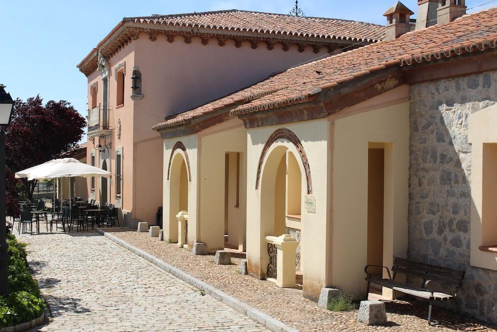 Vettonia Hotel Avila Exterior photo